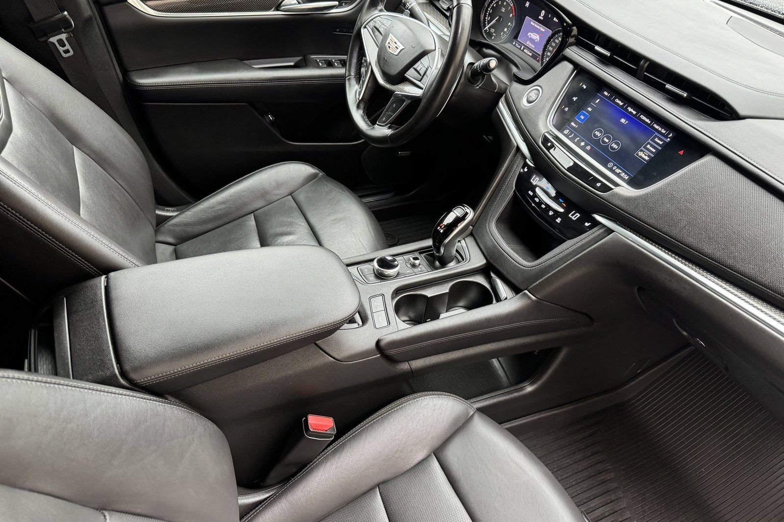 Certified 2020 Cadillac XT5 Sportv AWD/4WD image 17