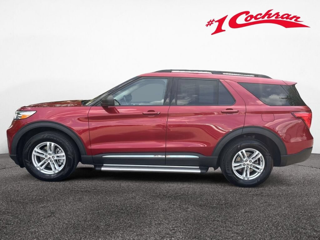 Used 2020 Ford Explorer XLT w/ Equipment Group 202A AWD/4WD image 10