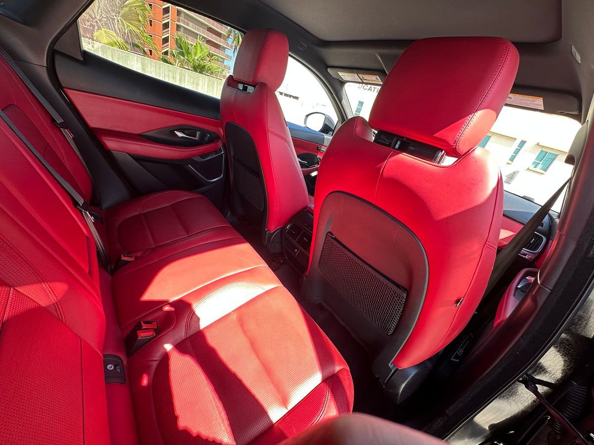 Used 2019 Jaguar E-PACE R-Dynamic SE image 16