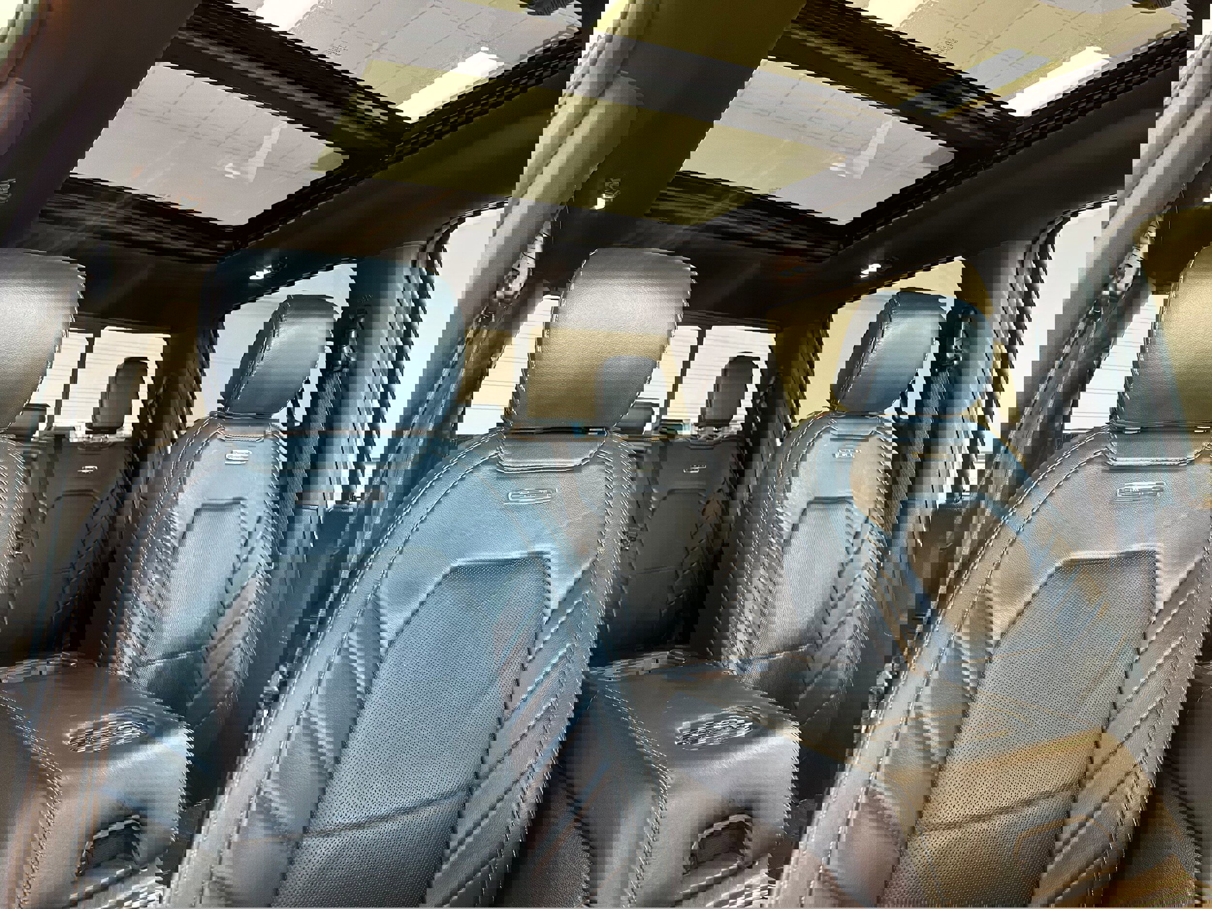 Used 2018 Ford F150 Limited w/ Trailer Tow Package image 17