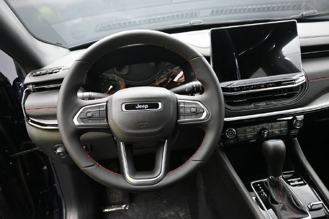 New 2026 Jeep Compass Trailhawk AWD/4WD image 18