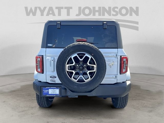 Used 2025 Ford Bronco Outer Banks AWD/4WD image 4