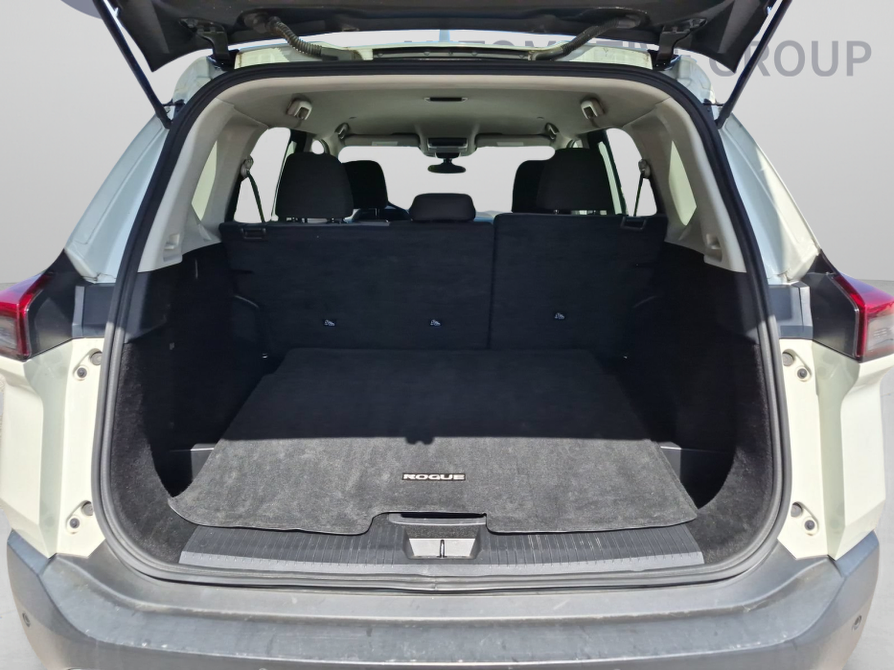 Used 2023 Nissan Rogue SV AWD/4WD image 27