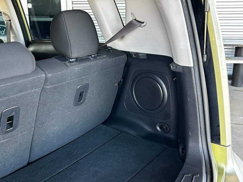 Used 2013 Kia Soul + w/ Audio Pkg FWD image 28