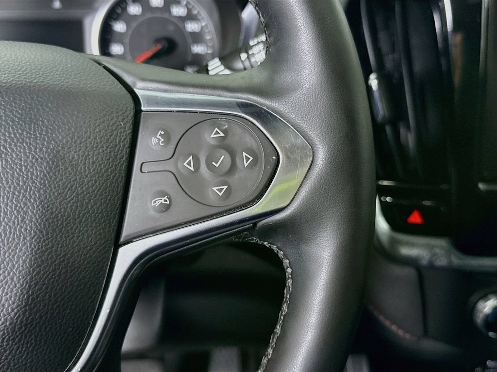 Used 2023 Chevrolet Traverse RS AWD/4WD image 21