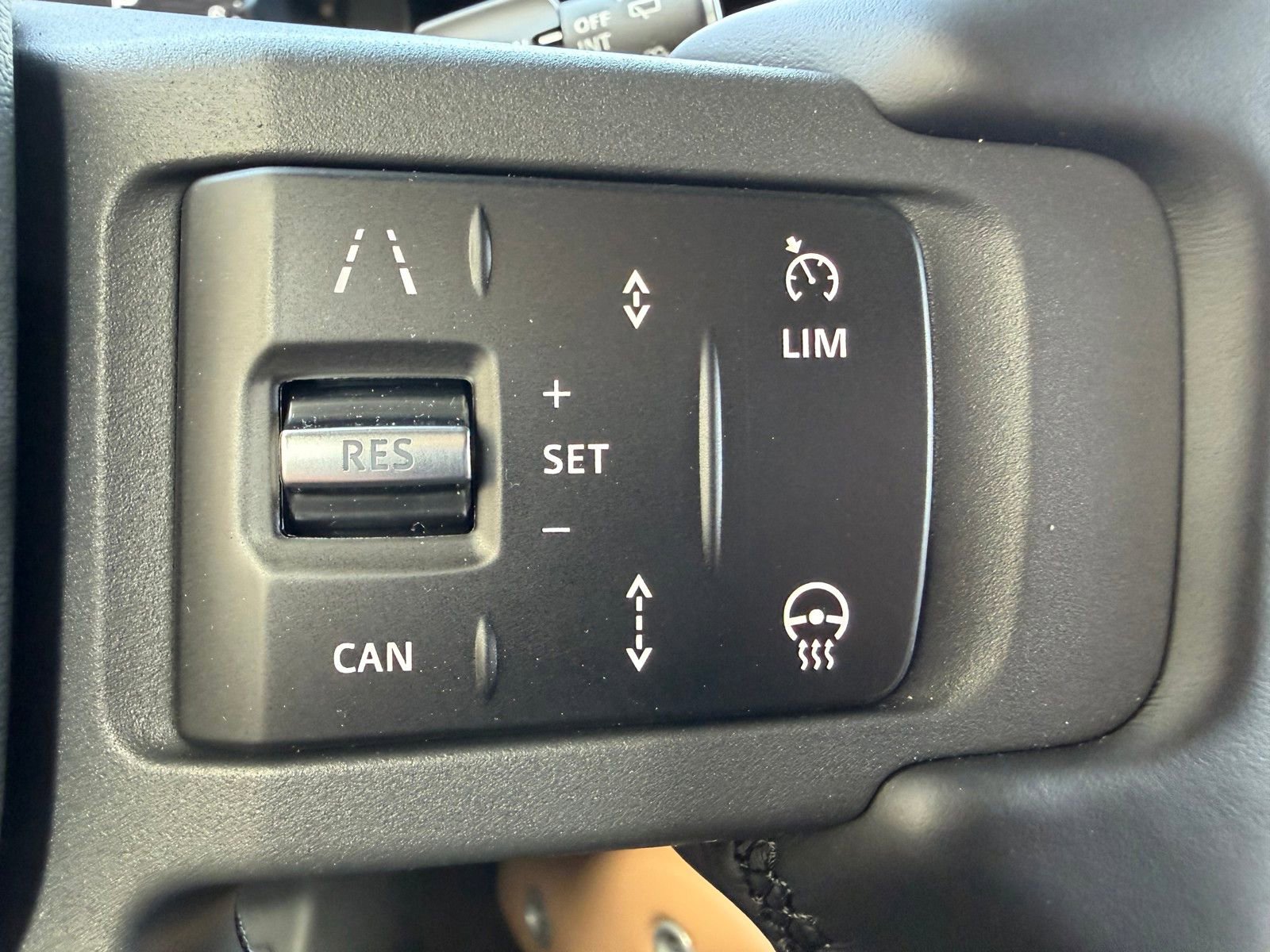 New 2026 Land Rover Defender 110 S image 12