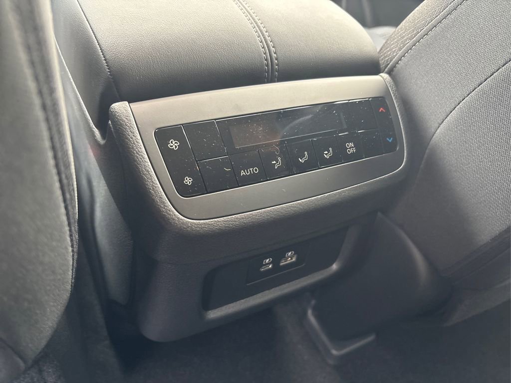 New 2025 Nissan Pathfinder SV w/ Cargo Package image 34