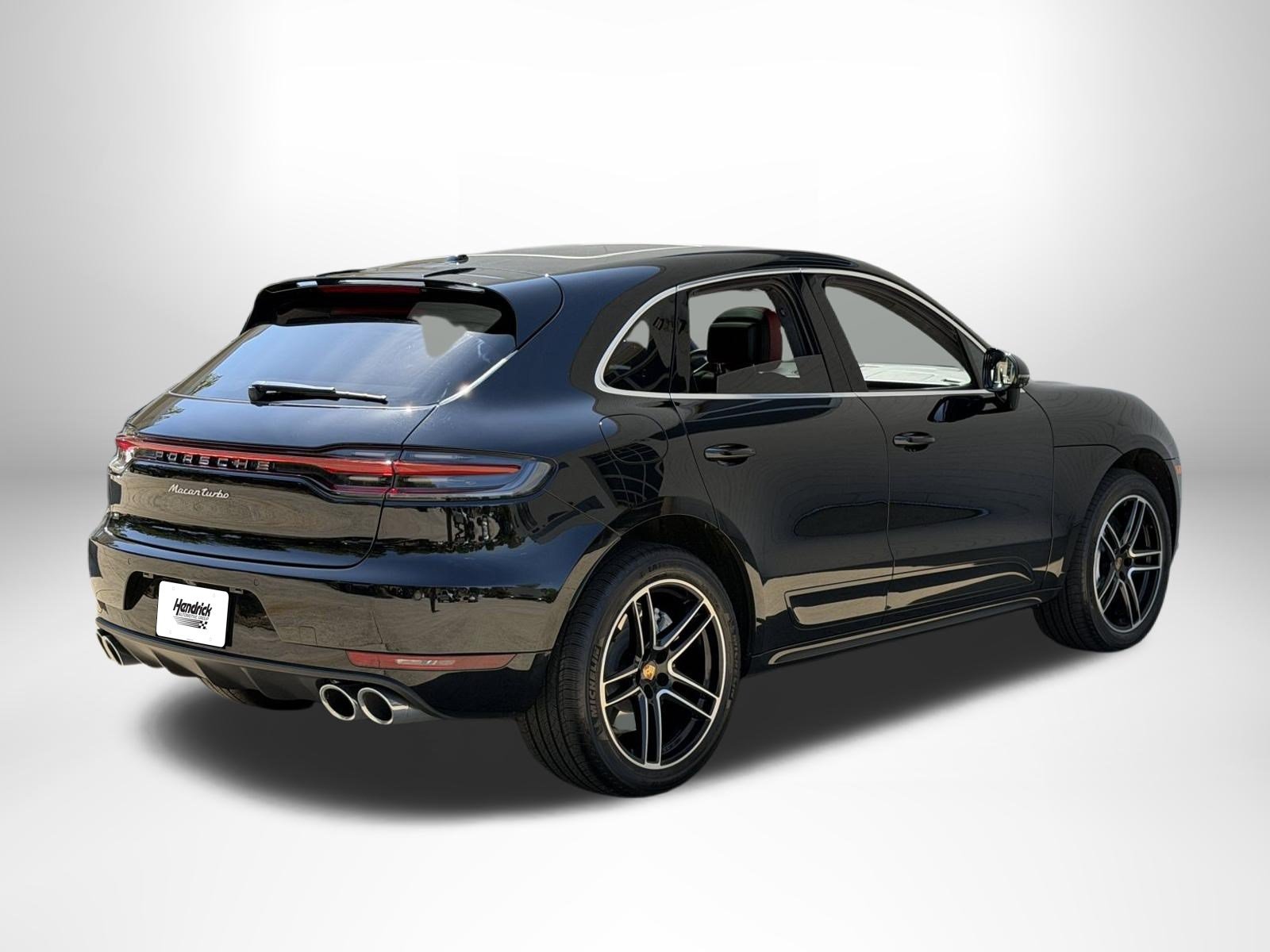 Used 2021 Porsche Macan Turbo AWD/4WD image 3