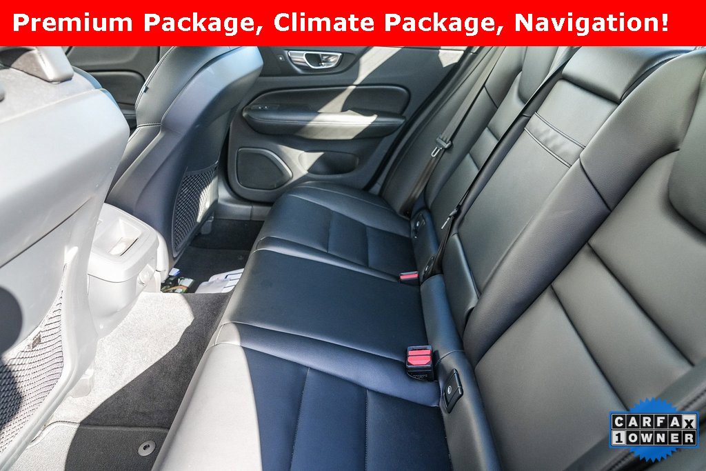 Used 2022 Volvo S60 B5 Momentum image 16