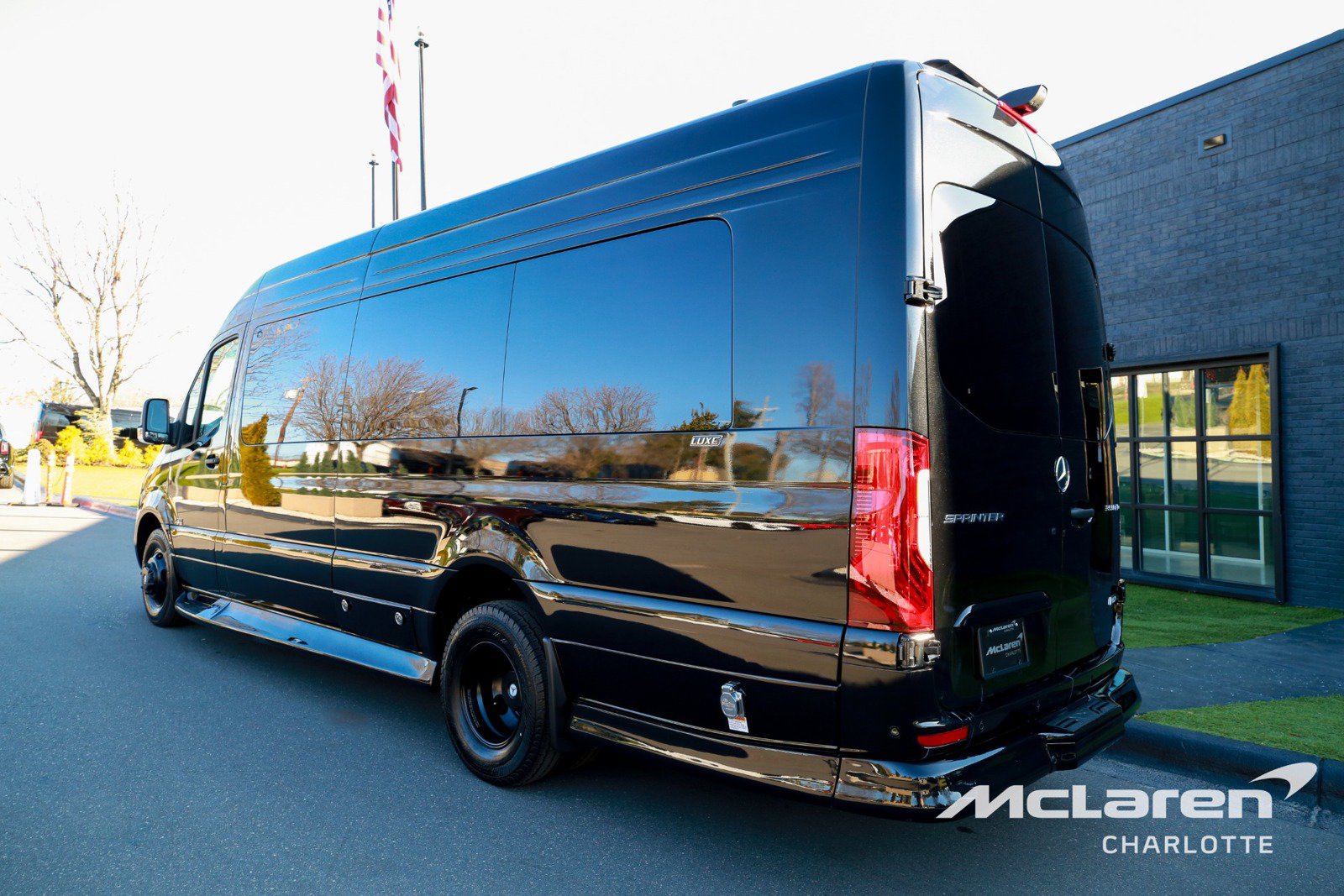 Used 2024 Mercedes-Benz Sprinter 3500 image 6