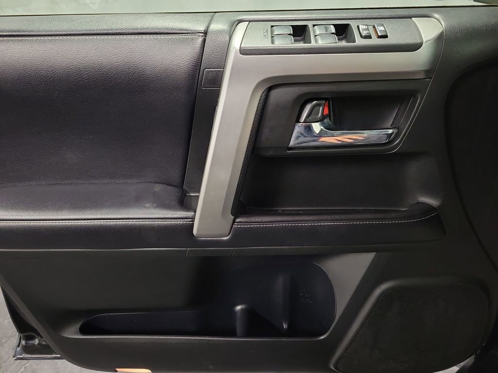 Used 2018 Toyota 4Runner SR5 image 22