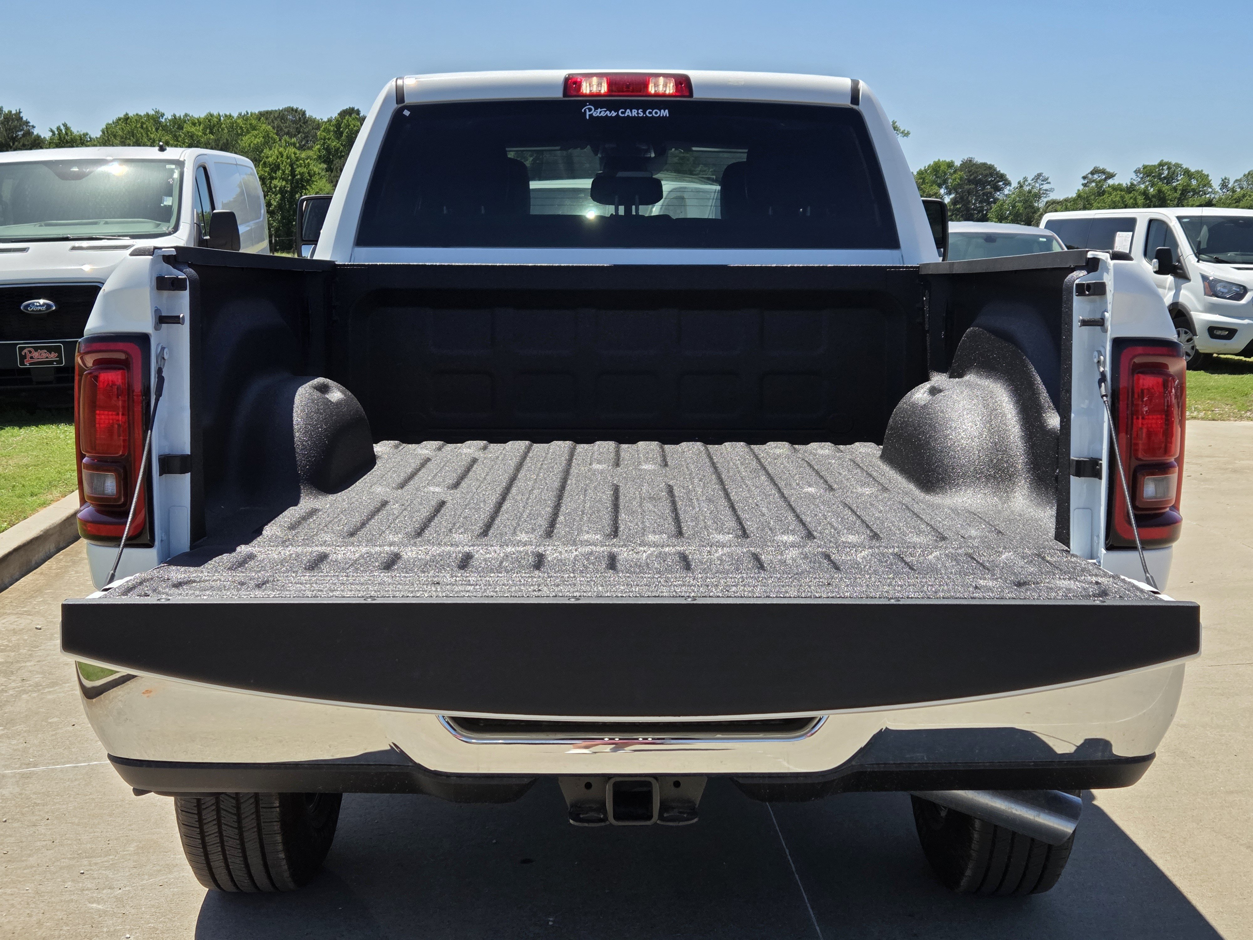New 2026 RAM 2500 Tradesman w/ Chrome Appearance Group AWD/4WD image 7