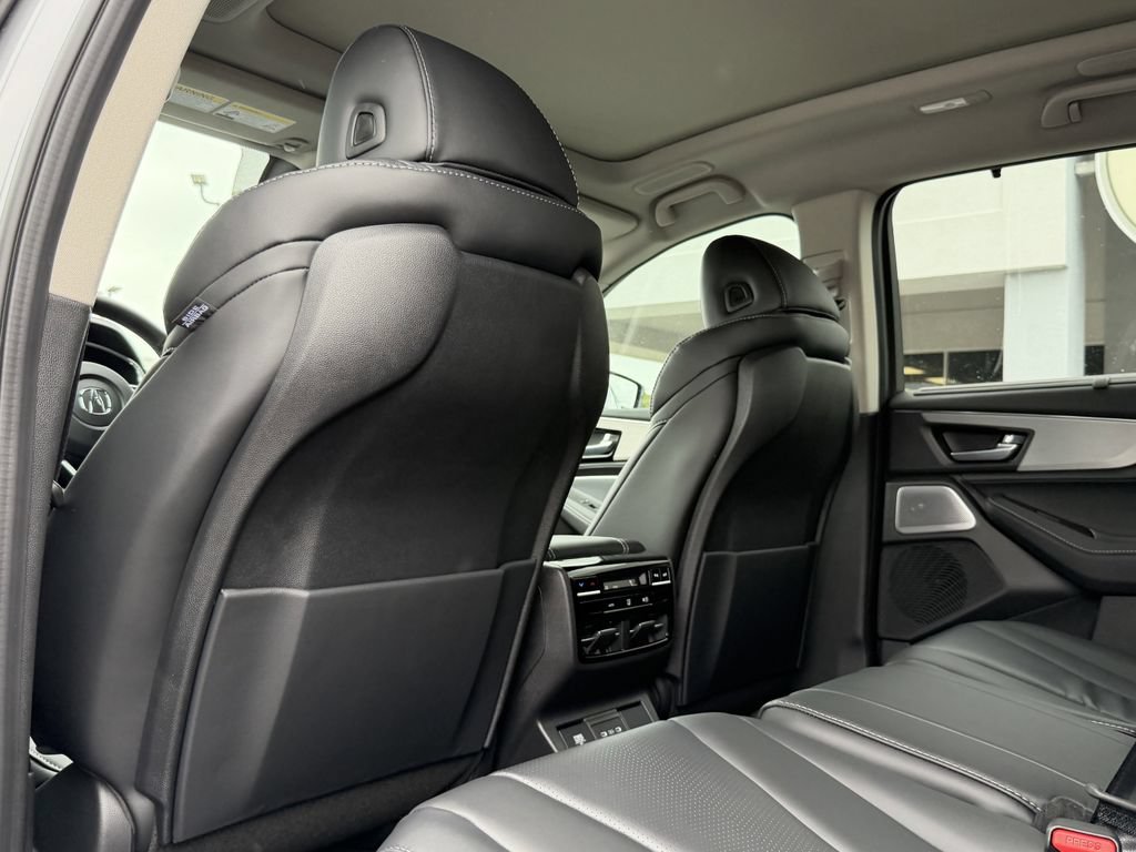 New 2026 Acura MDX FWD w/ Technology Package image 16