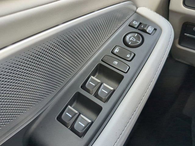 Certified 2026 Acura MDX w/ Technology Package FWD image 18