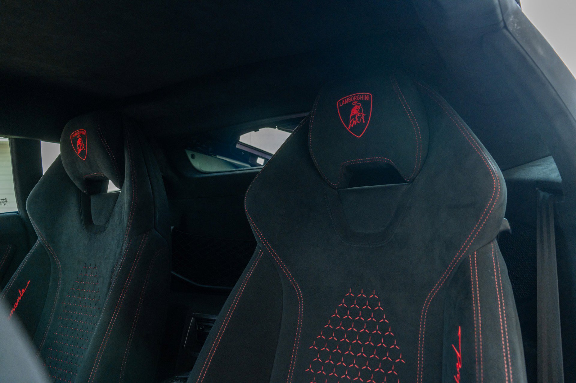 Used 2018 Lamborghini Huracan Performante image 27