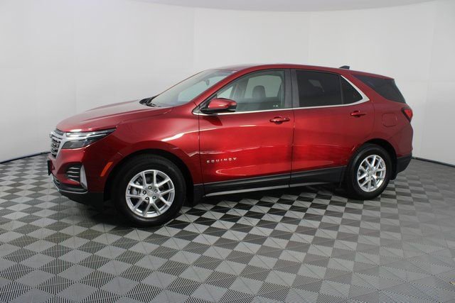 Used 2024 Chevrolet Equinox LT w/ LPO, Floor Liner Package image 2