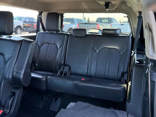 Certified 2021 Ford Expedition Max Platinum image 24