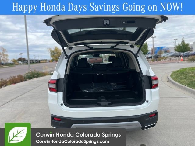 New 2025 Honda Pilot Touring image 10