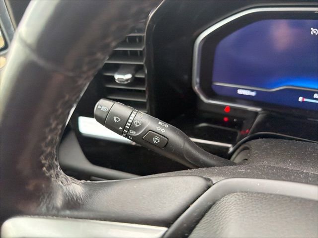 Used 2022 Chevrolet Silverado 1500 LT image 40