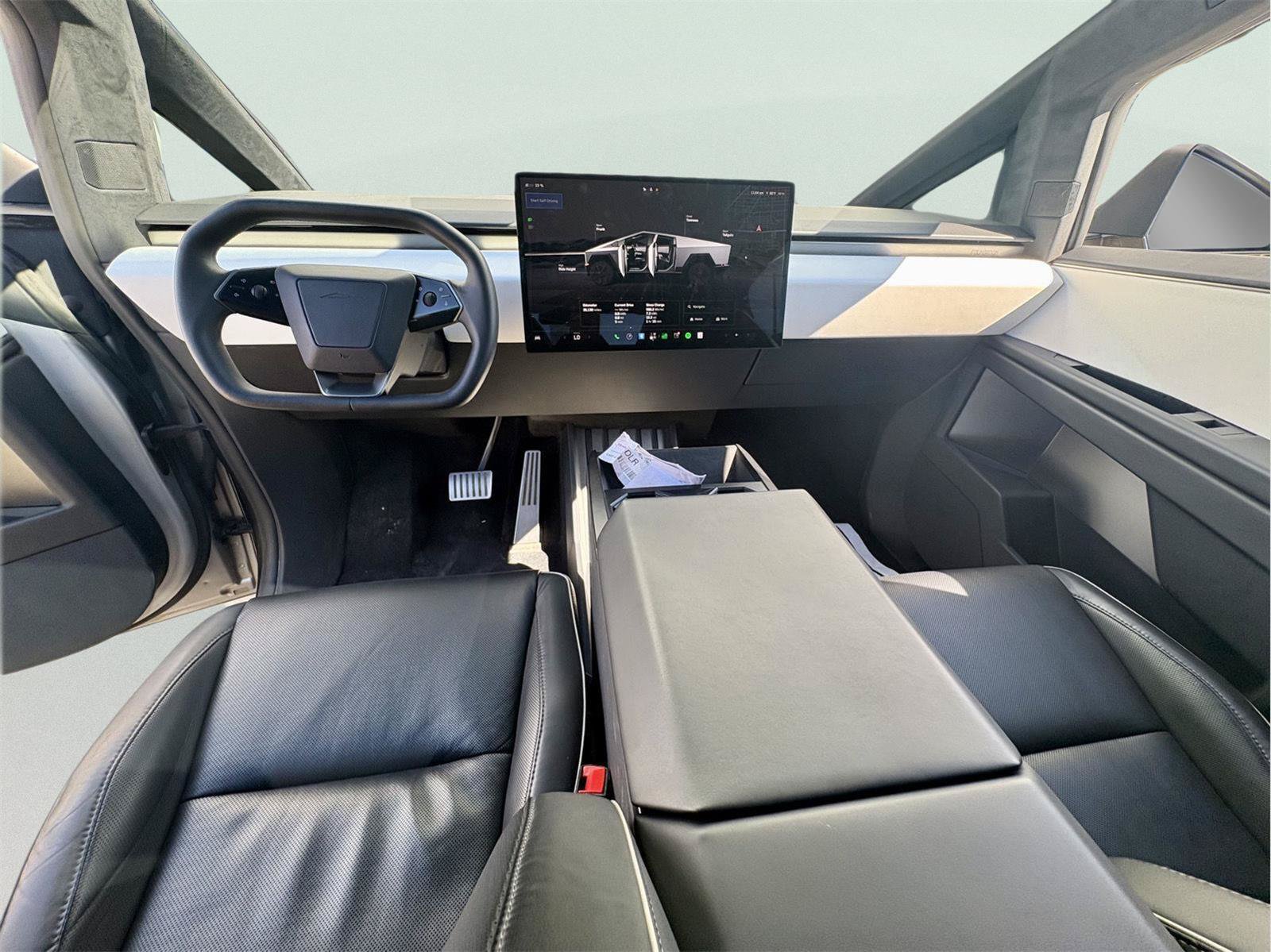Used 2024 Tesla Cybertruck AWD Crew Cab image 14