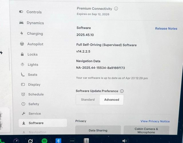 Used 2025 Tesla Model 3 Long Range AWD/4WD image 16