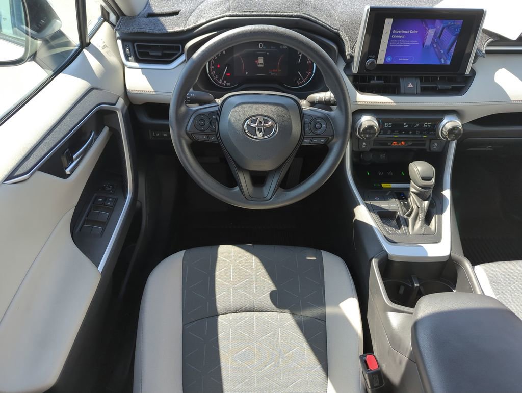 Used 2024 Toyota RAV4 XLE w/ Convenience Package FWD image 14