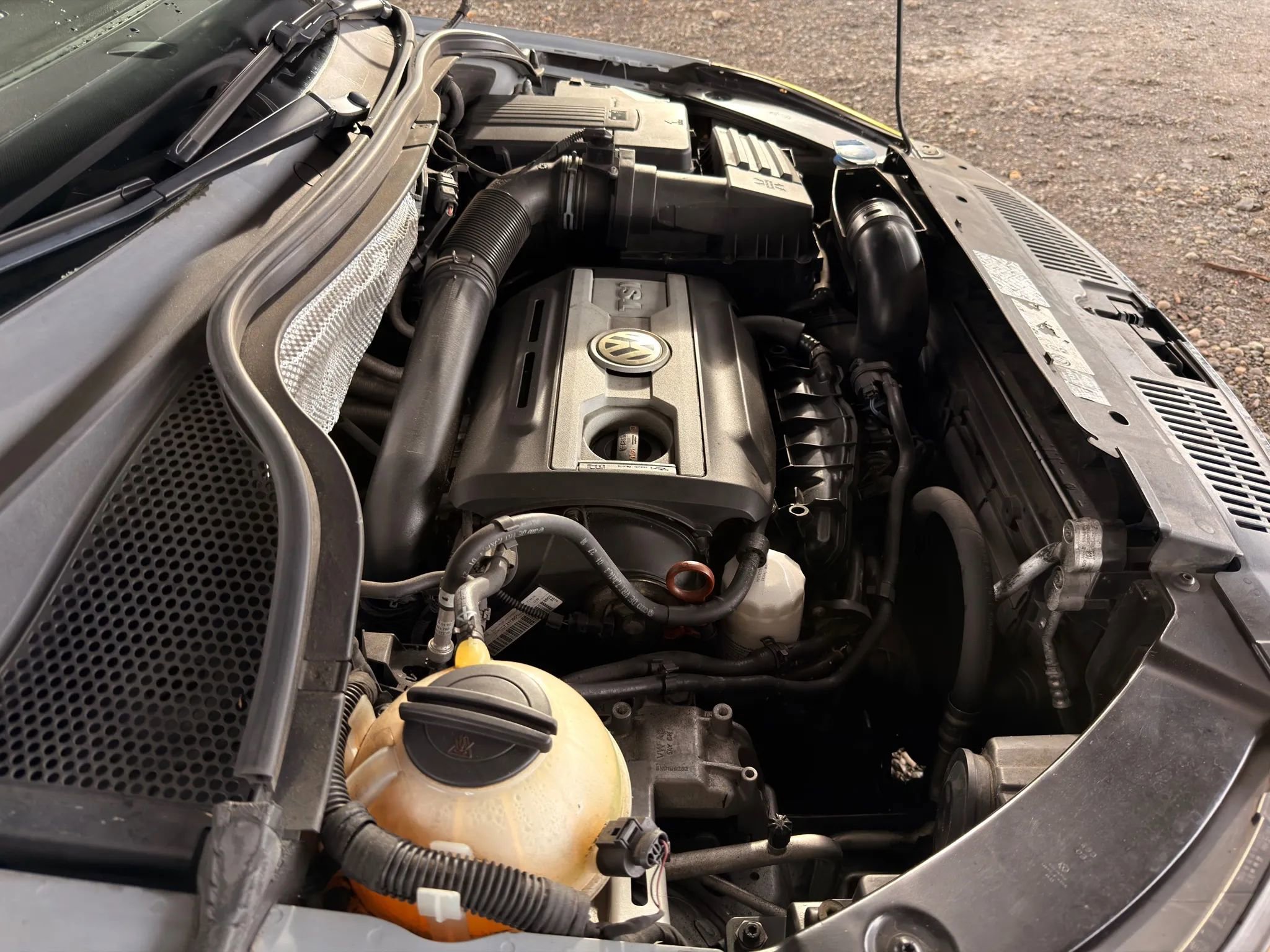 Used 2011 Volkswagen Tiguan S image 49