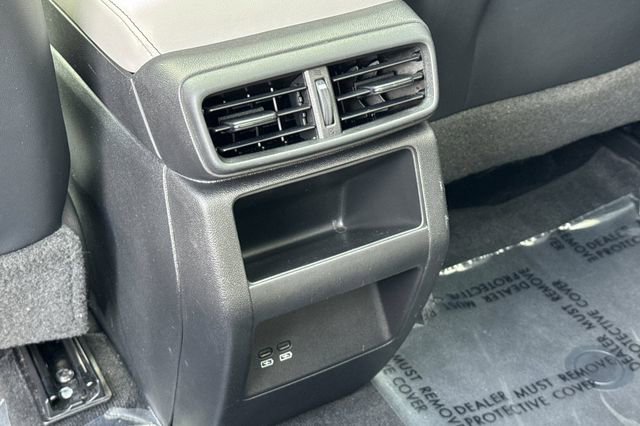 Used 2024 Honda Prologue Touring image 14