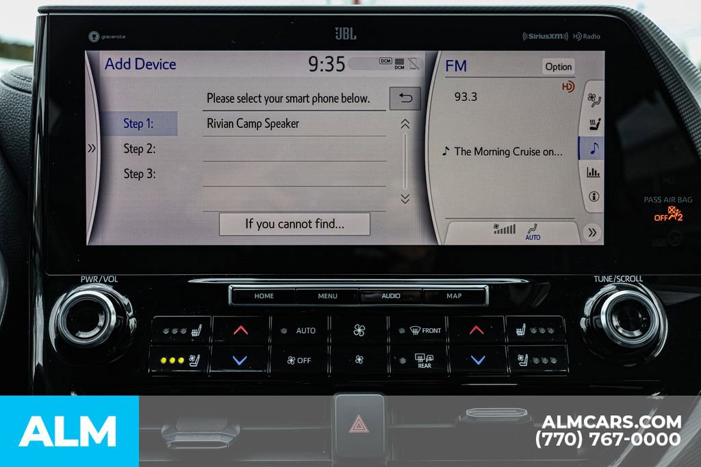 Used 2021 Toyota Highlander Platinum image 40