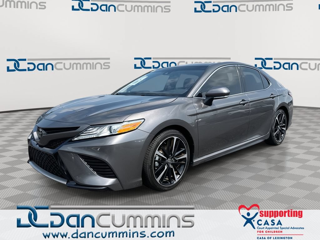 Used 2020 Toyota Camry XSE FWD image 1