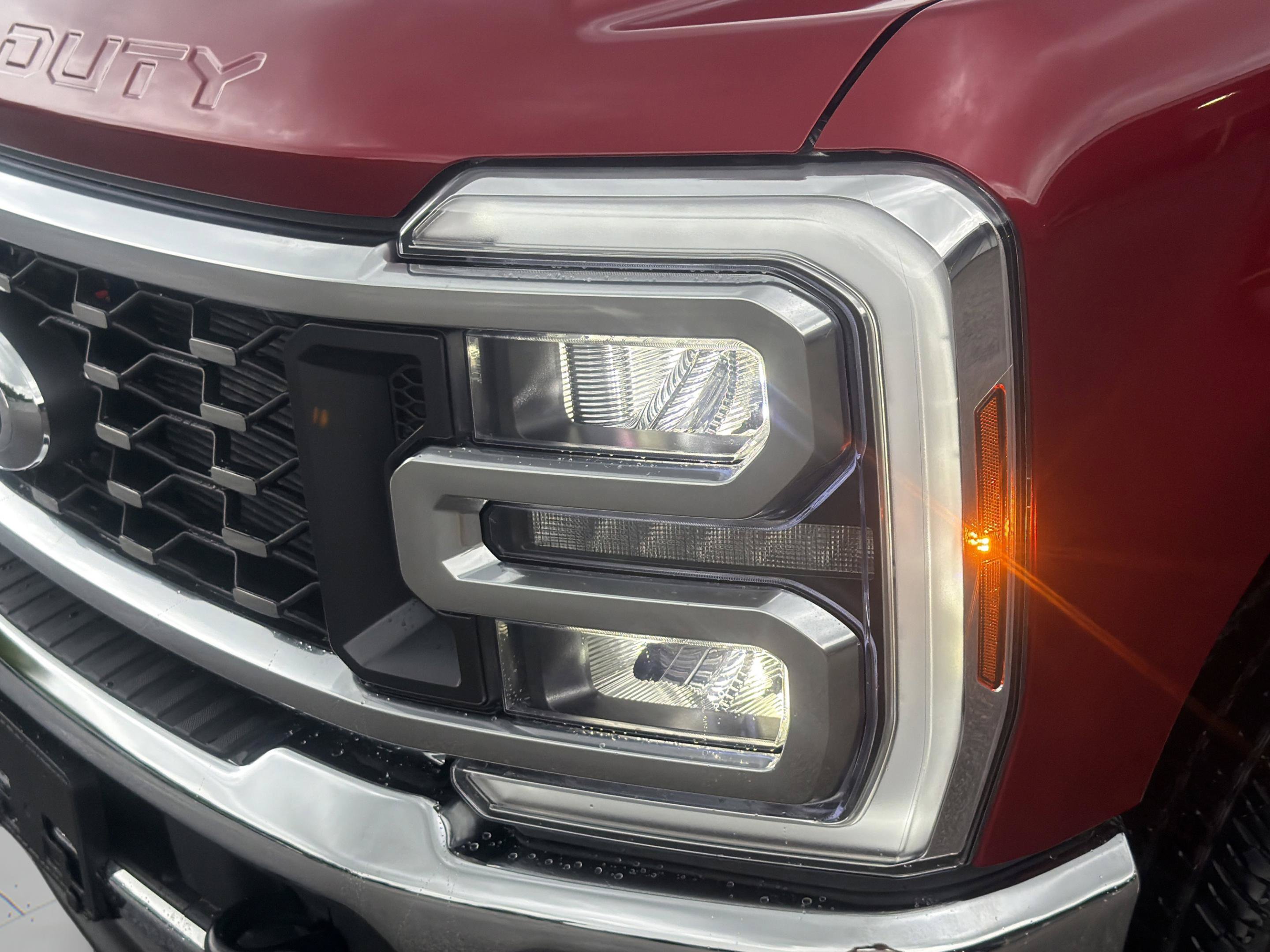 New 2026 Ford F350 Lariat AWD/4WD image 29