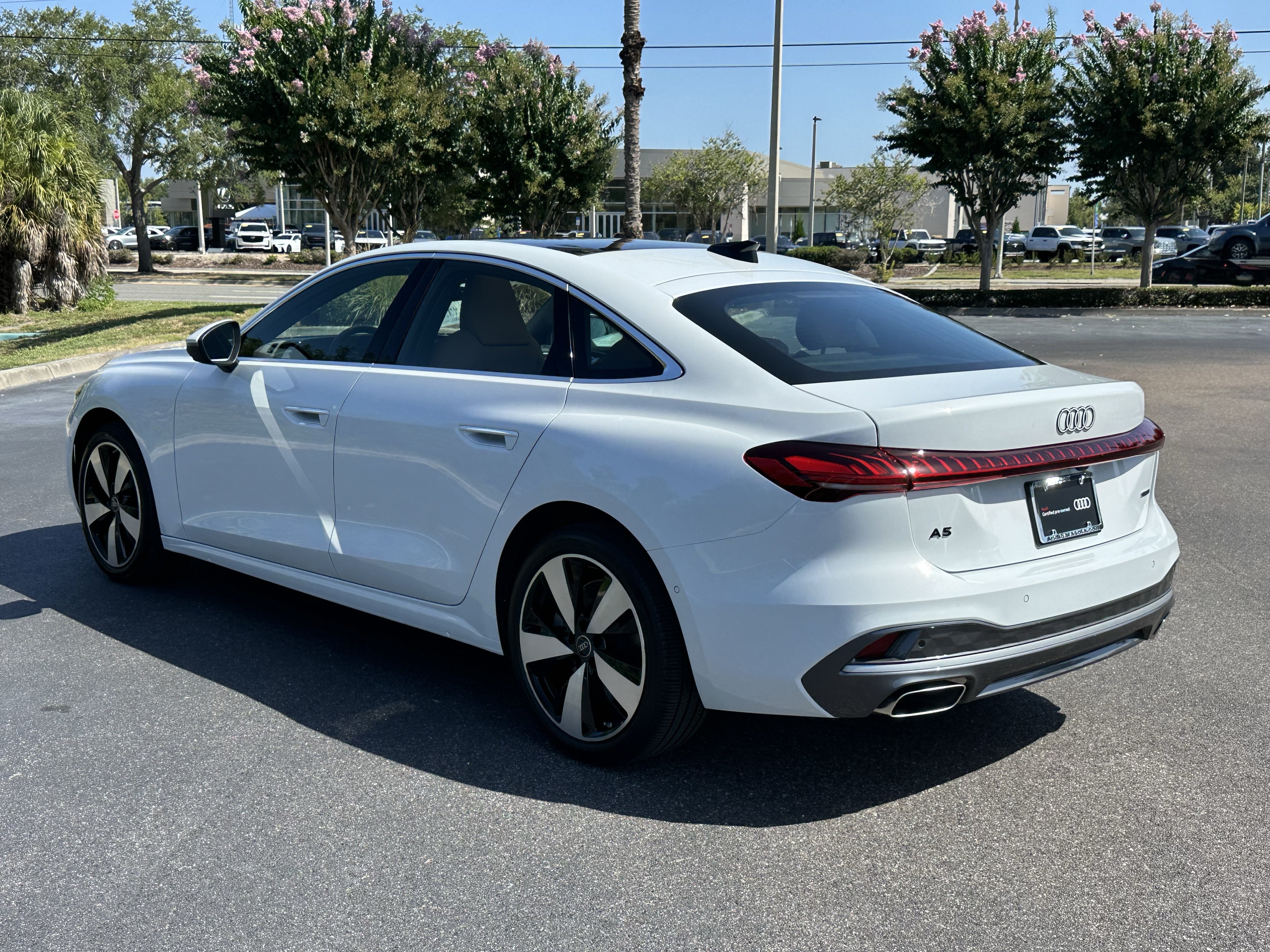 Used 2025 Audi A5 2.0T Premium Plus w/ Premium Plus AWD/4WD image 6