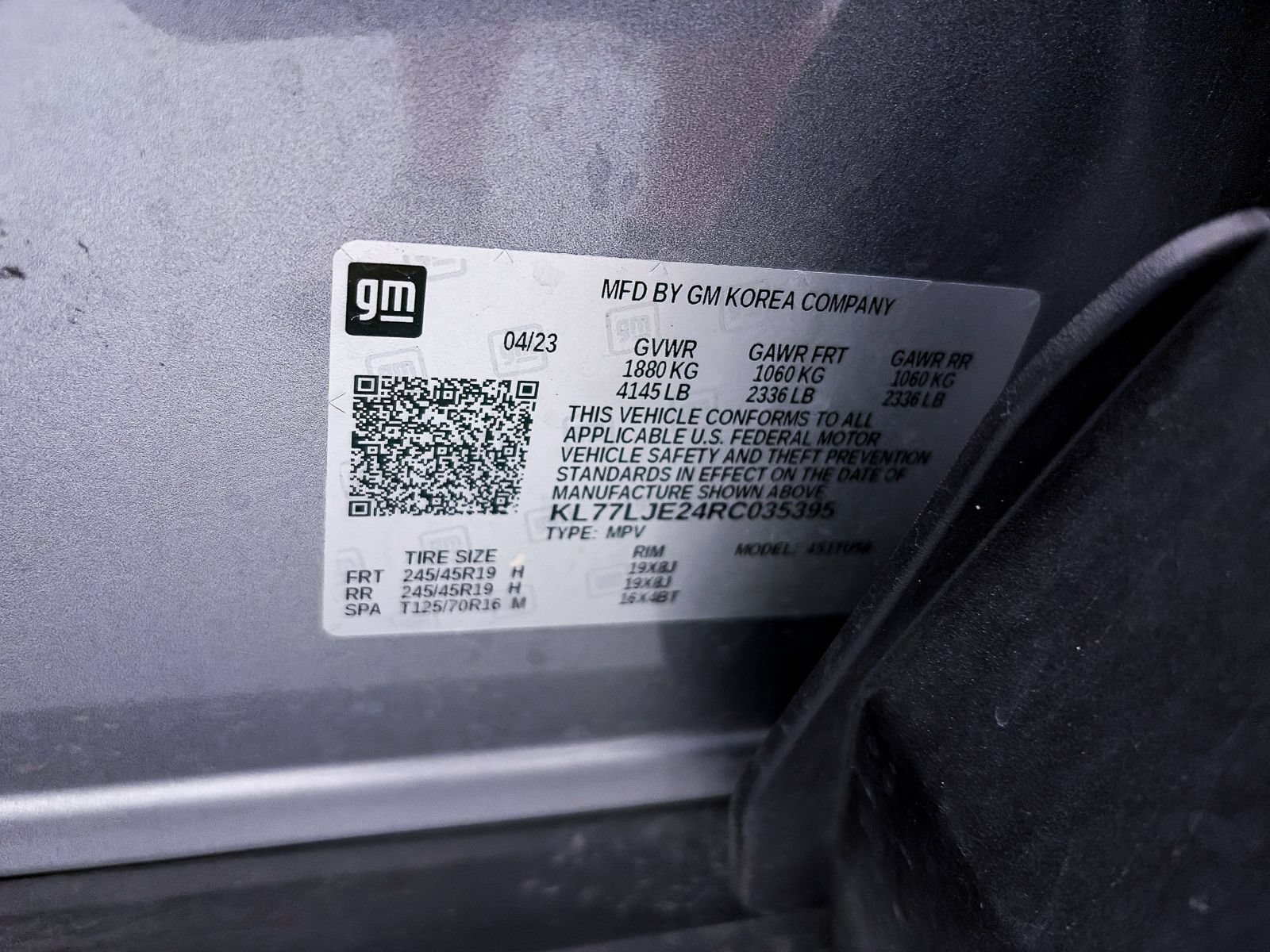Used 2024 Chevrolet Trax RS w/ Sunroof Package FWD image 36