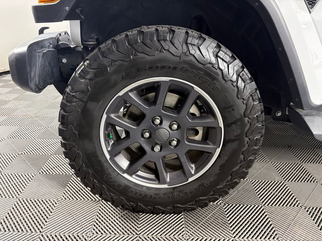 Used 2020 Jeep Gladiator Overland AWD/4WD image 10