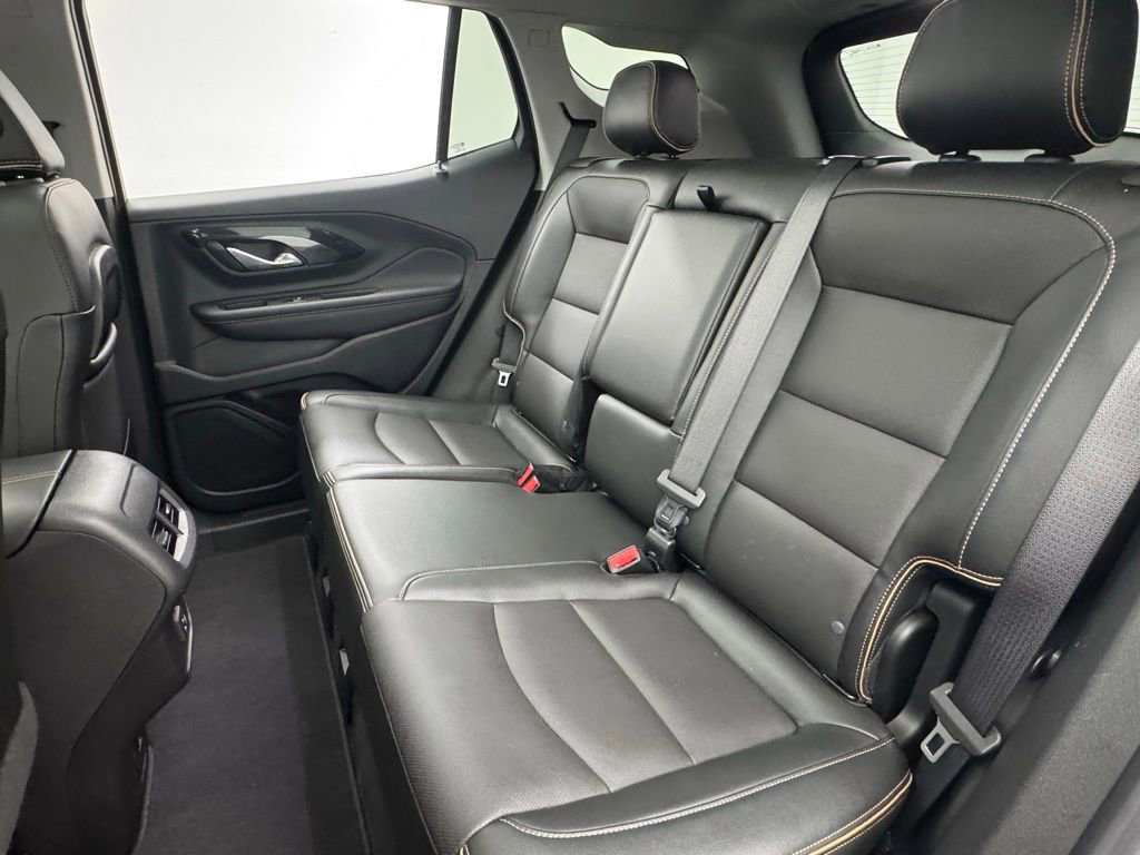 Used 2022 GMC Terrain AT4 w/ Infotainment Package II image 42