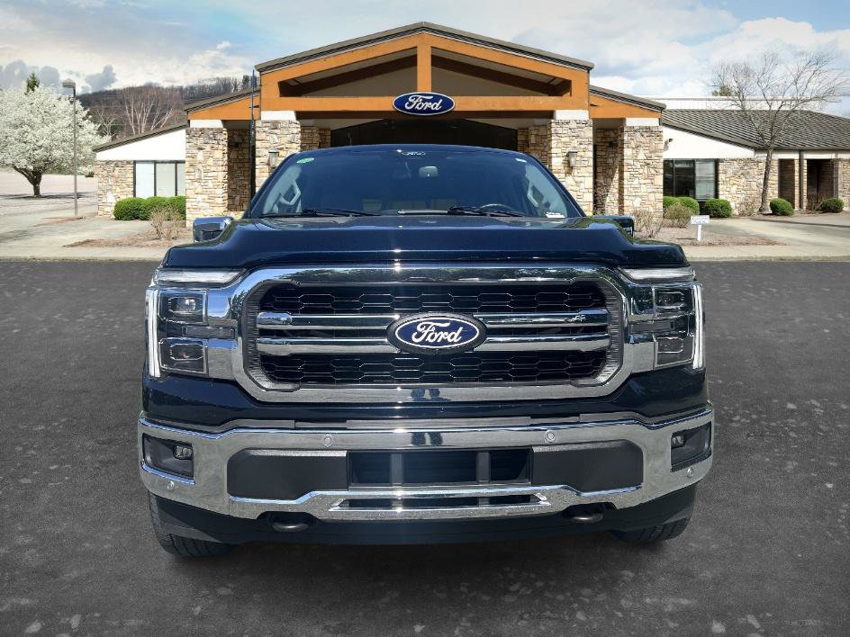 Used 2025 Ford F150 Lariat w/ Equipment Group 501A Mid AWD/4WD image 2