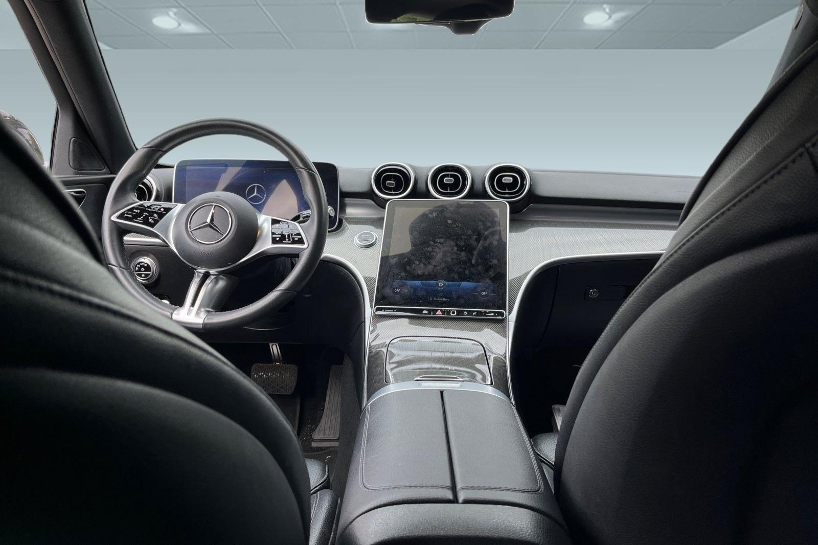 Certified 2022 Mercedes-Benz C 300 Sedan image 8