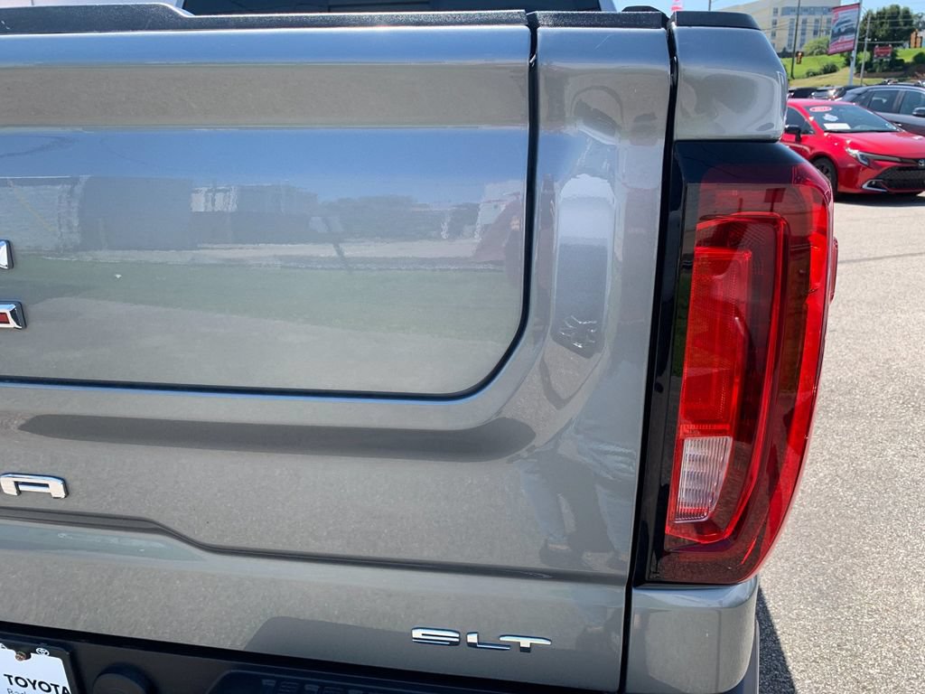 Used 2024 GMC Sierra 1500 SLT w/ SLT Premium Plus Package AWD/4WD image 30