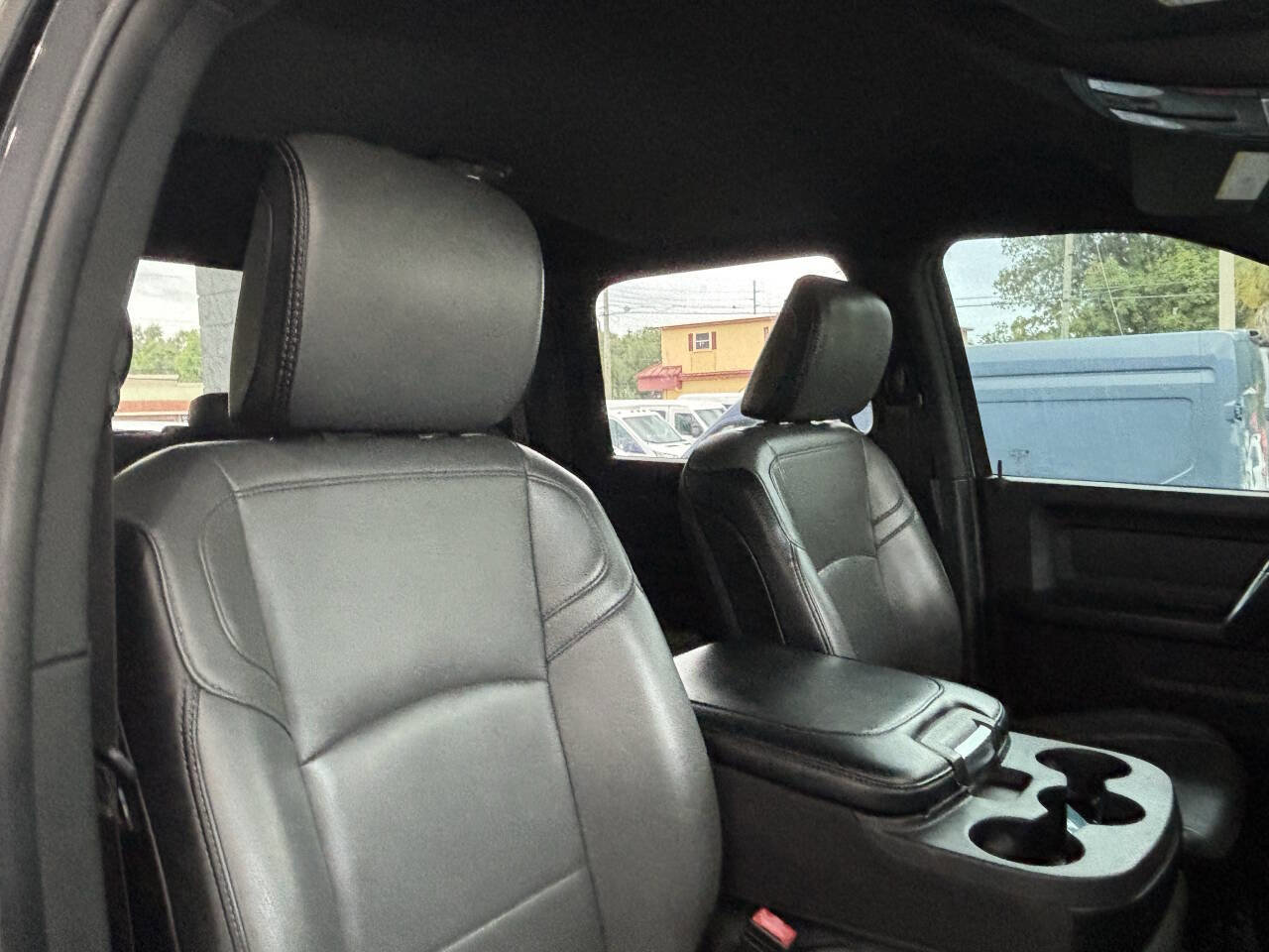 Used 2022 RAM 3500 Tradesman AWD/4WD image 32