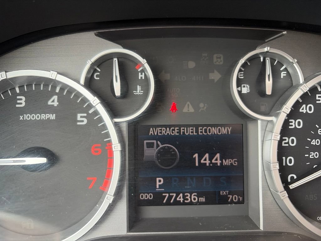 Used 2017 Toyota Tundra Platinum RWD image 18