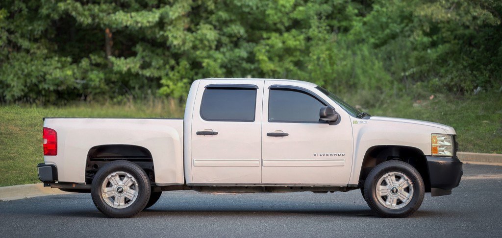 Used 2010 Chevrolet Silverado 1500 4x4 Crew Cab Hybrid image 7