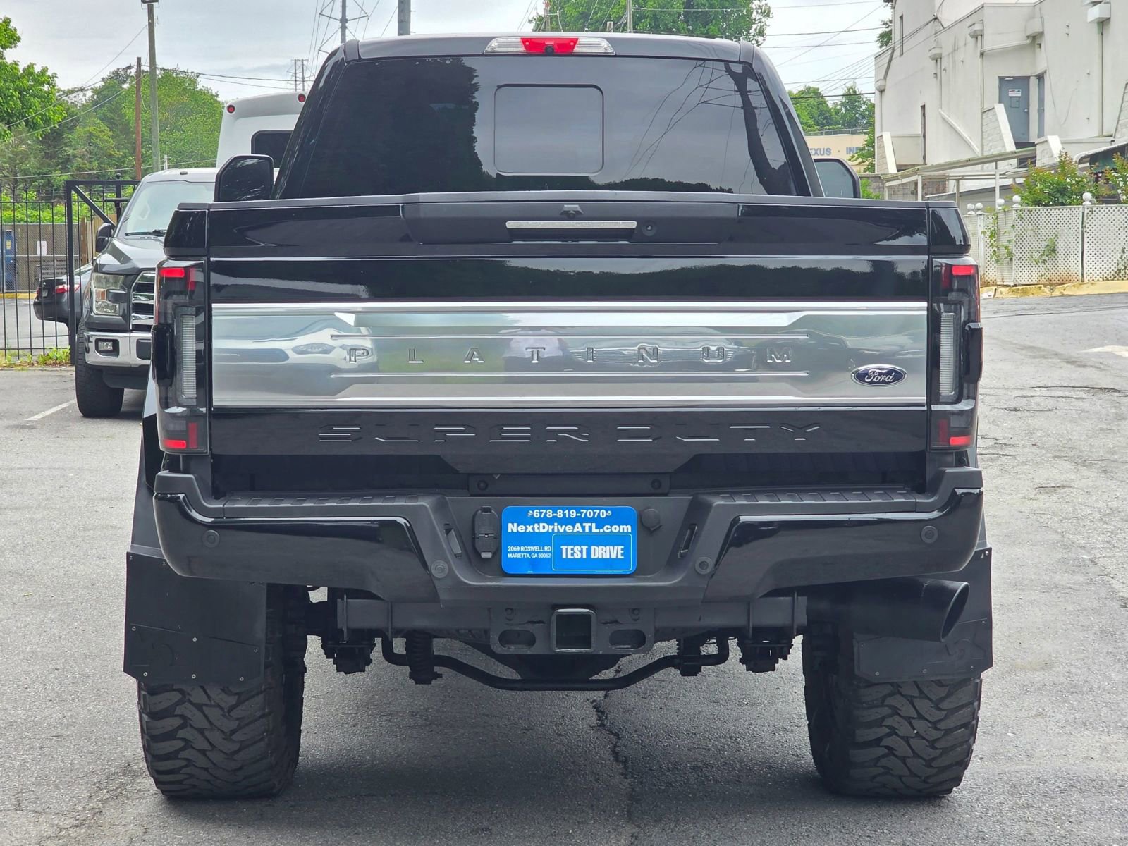 Used 2019 Ford F350 Platinum w/ Platinum Ultimate Package AWD/4WD image 6