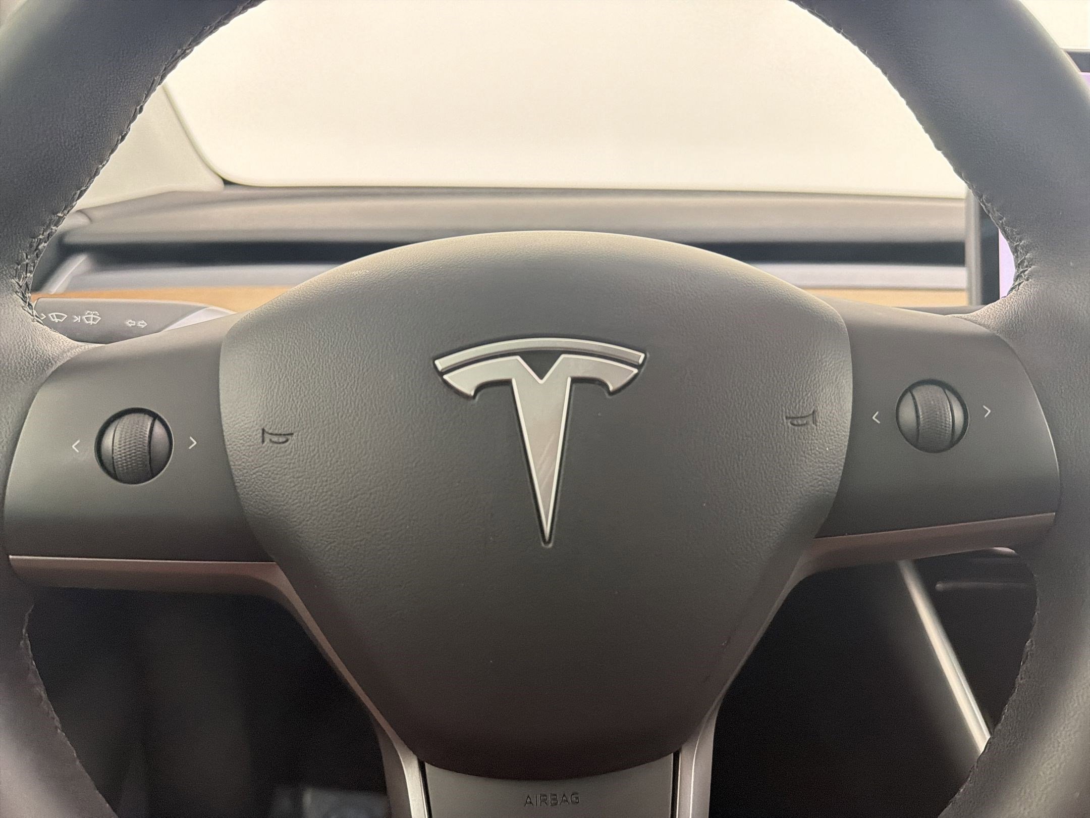 Used 2020 Tesla Model Y Performance image 16