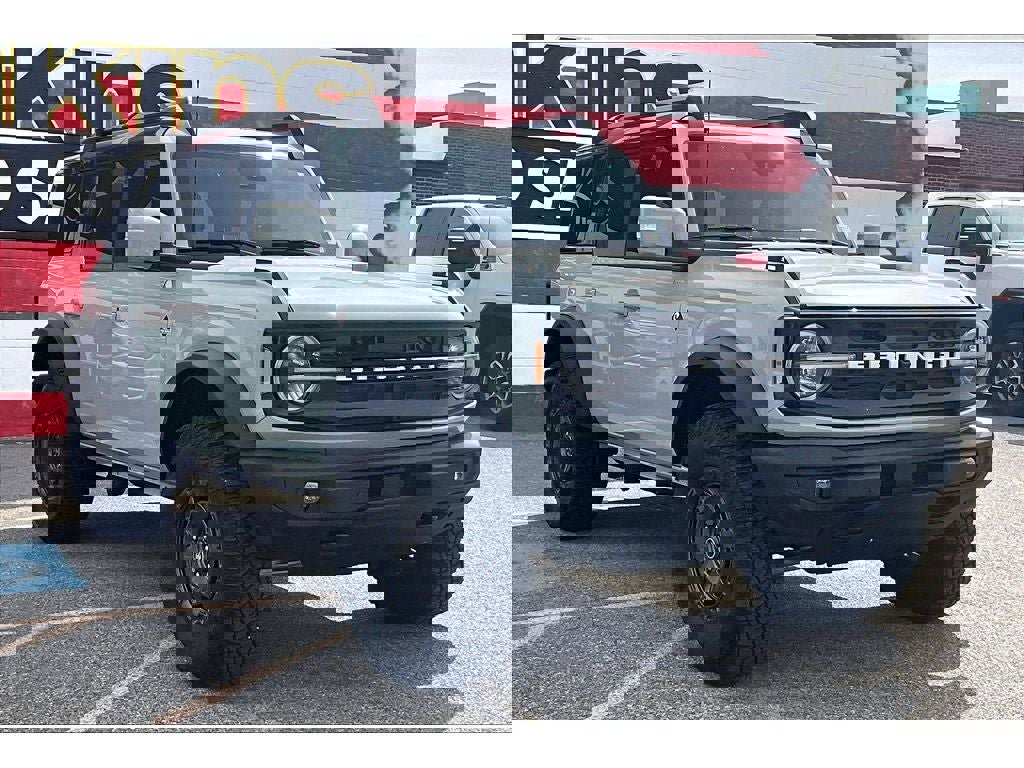 Used 2024 Ford Bronco Outer Banks image 12