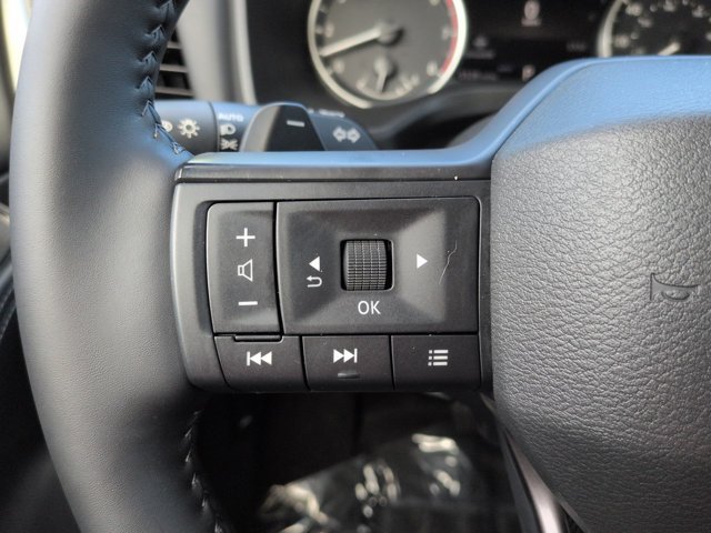 Certified 2026 Nissan Rogue Dark Armor AWD/4WD image 25