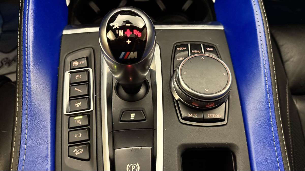 Used 2017 BMW X6 M w/ Executive Package AWD/4WD image 29