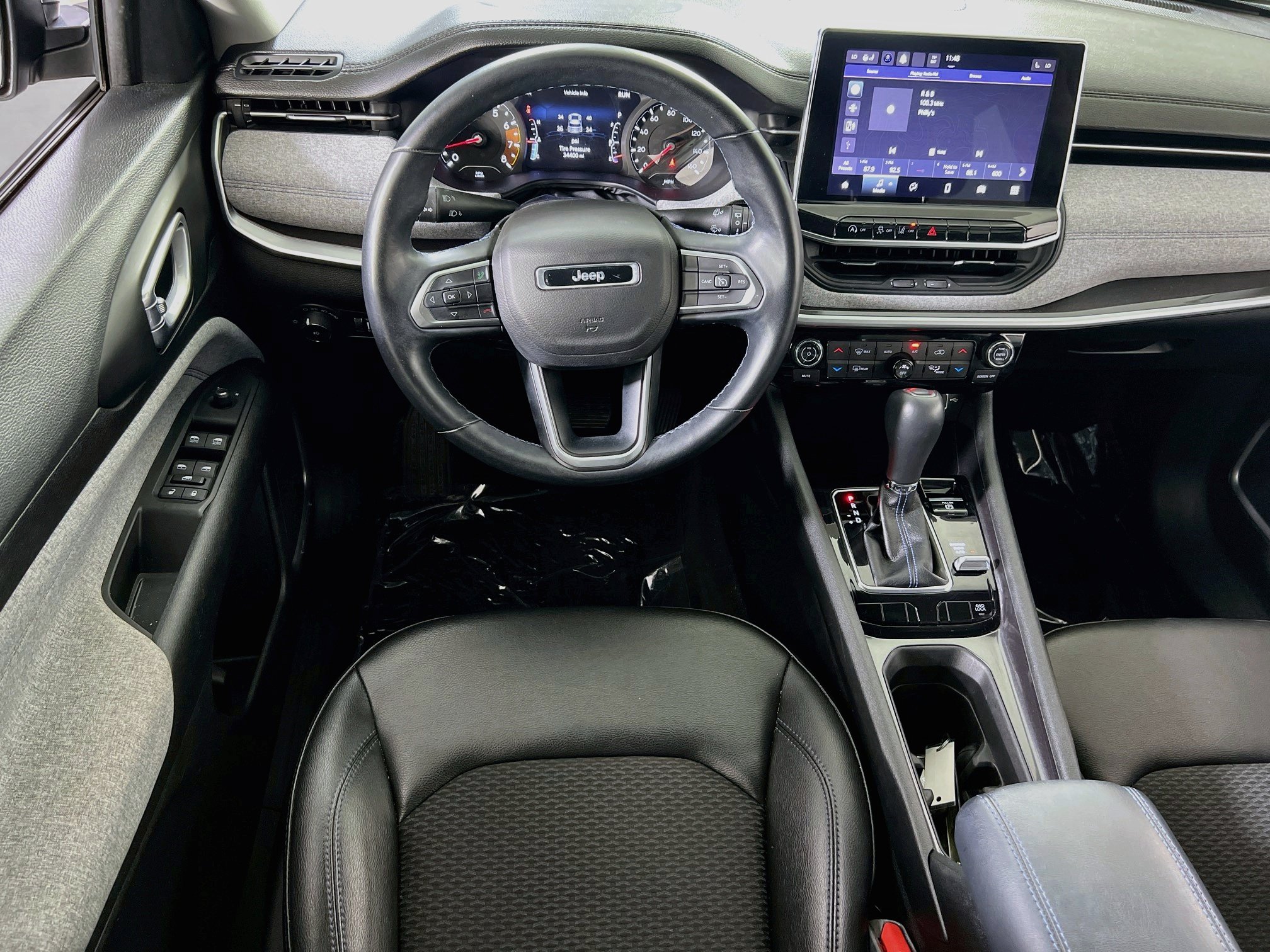 Used 2022 Jeep Compass Latitude w/ Convenience Group AWD/4WD image 21