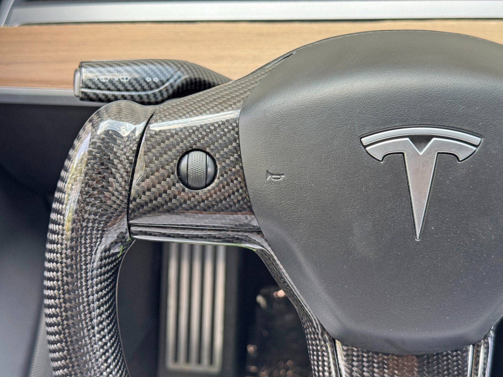 Used 2018 Tesla Model 3 Long Range RWD image 19