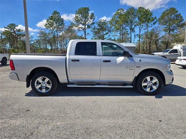 Used 2019 RAM 1500 Express w/ Express Value Package image 3
