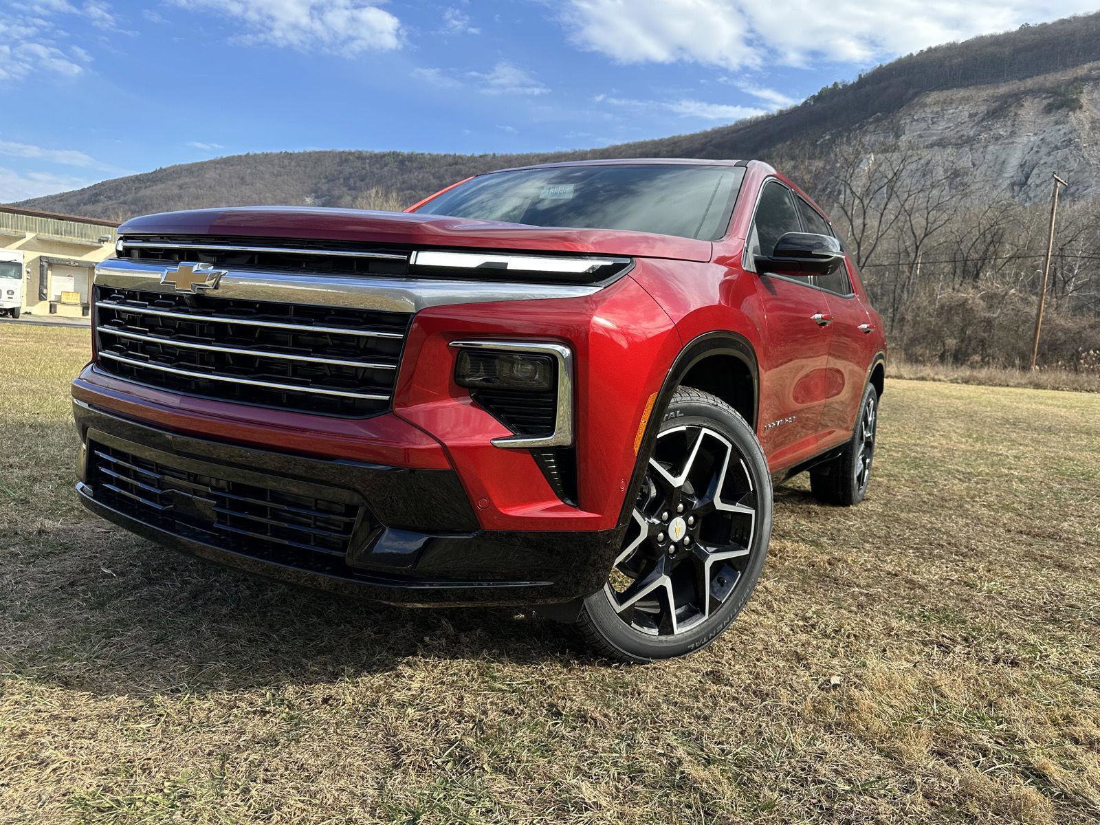 New 2026 Chevrolet Traverse High Country image 1